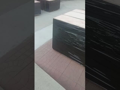 Künstliches Sprühen wiederherstellen Kleines Pulverzimmer mit vier Filterelementen